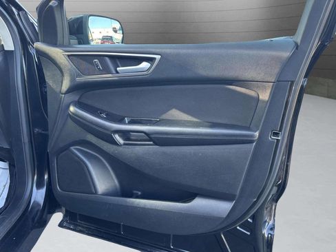 Used 2015 Ford Edge SEL image 20