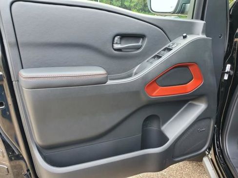 New 2026 Nissan Frontier PRO-4X w/ Pro Premium Package image 9