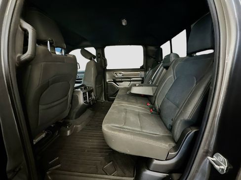 Used 2019 RAM 1500 Big Horn image 28