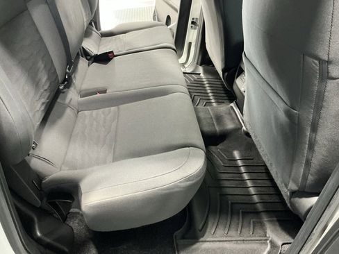 Used 2025 Nissan Frontier S w/ S Utility Package image 21