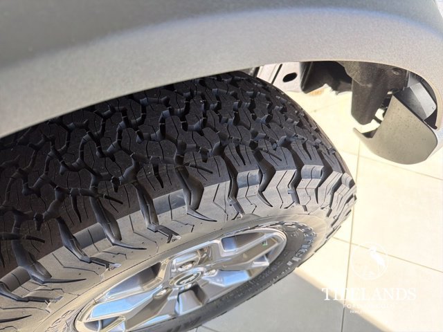 Used 2025 Ford Bronco Badlands AWD/4WD image 29