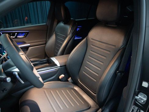 New 2026 Mercedes-Benz GLC 300 4MATIC image 12