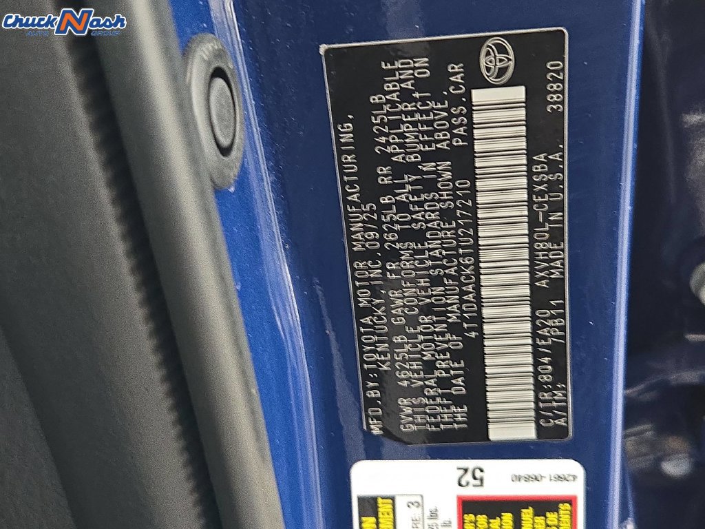 Used 2026 Toyota Camry SE FWD image 24