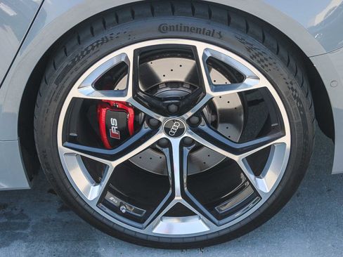 Used 2024 Audi RS 6 performance image 11