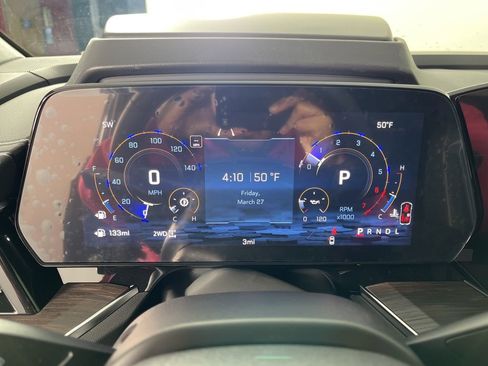 New 2026 Chevrolet Suburban Premier AWD/4WD image 34
