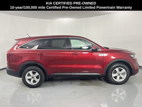 Certified 2023 Kia Sorento LX AWD/4WD image 33