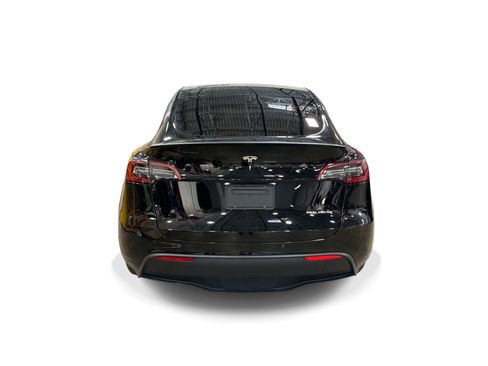 Certified 2023 Tesla Model Y Long Range AWD/4WD image 5