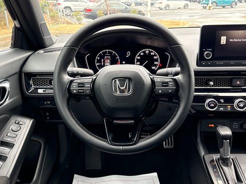 Used 2024 Honda Civic Sport image 18