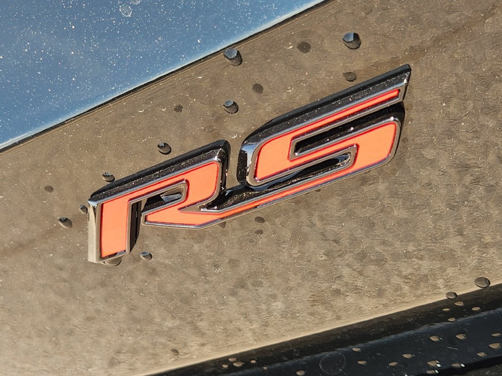 New 2027 Chevrolet Traverse RS FWD image 7