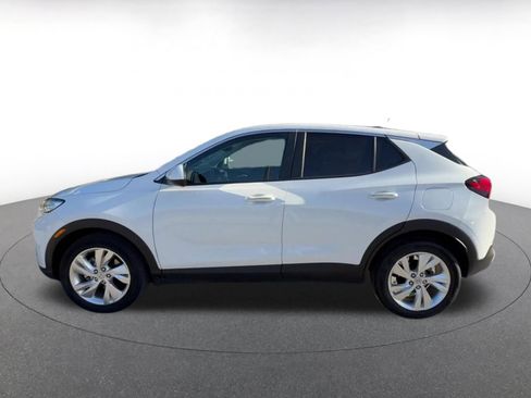 Used 2025 Buick Encore GX Preferred FWD image 9