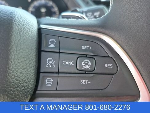 New 2026 Jeep Grand Cherokee Limited w/ Luxury Tech Group II AWD/4WD image 34