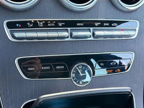 Used 2021 Mercedes-Benz C 300 4MATIC Sedan image 16