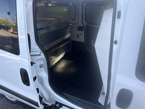 Used 2019 RAM ProMaster City Tradesman SLT image 23