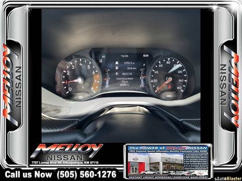 Used 2025 Jeep Compass Trailhawk AWD/4WD image 17