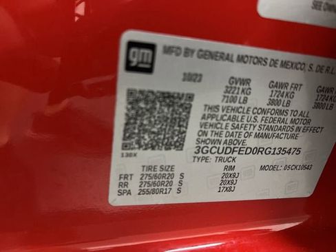 Used 2024 Chevrolet Silverado 1500 LT Trail Boss w/ Convenience Package II image 35