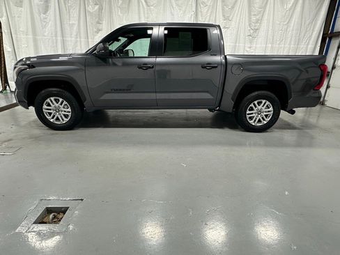 Used 2025 Toyota Tundra SR5 image 4