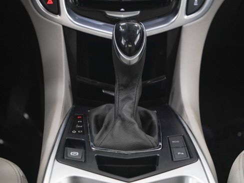 Used 2014 Cadillac SRX Luxury AWD/4WD image 19