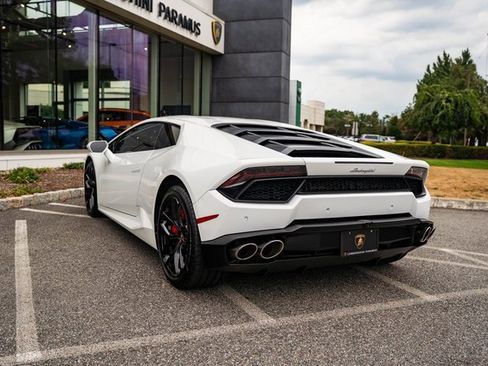 Used 2018 Lamborghini Huracan LP 580-2 image 9