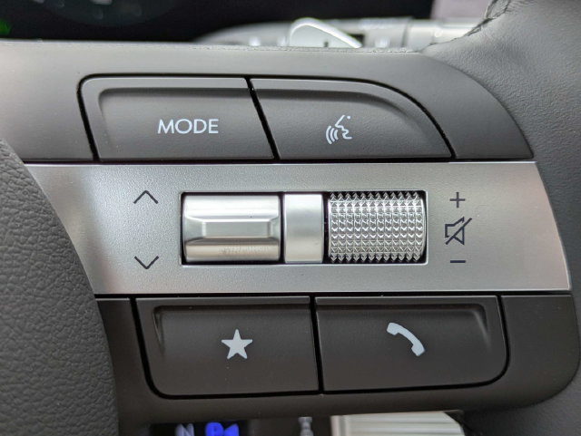 New 2026 Hyundai Tucson Limited AWD/4WD image 30