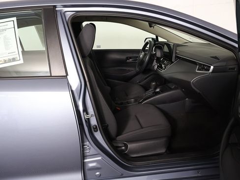 Used 2023 Toyota Corolla LE FWD image 24