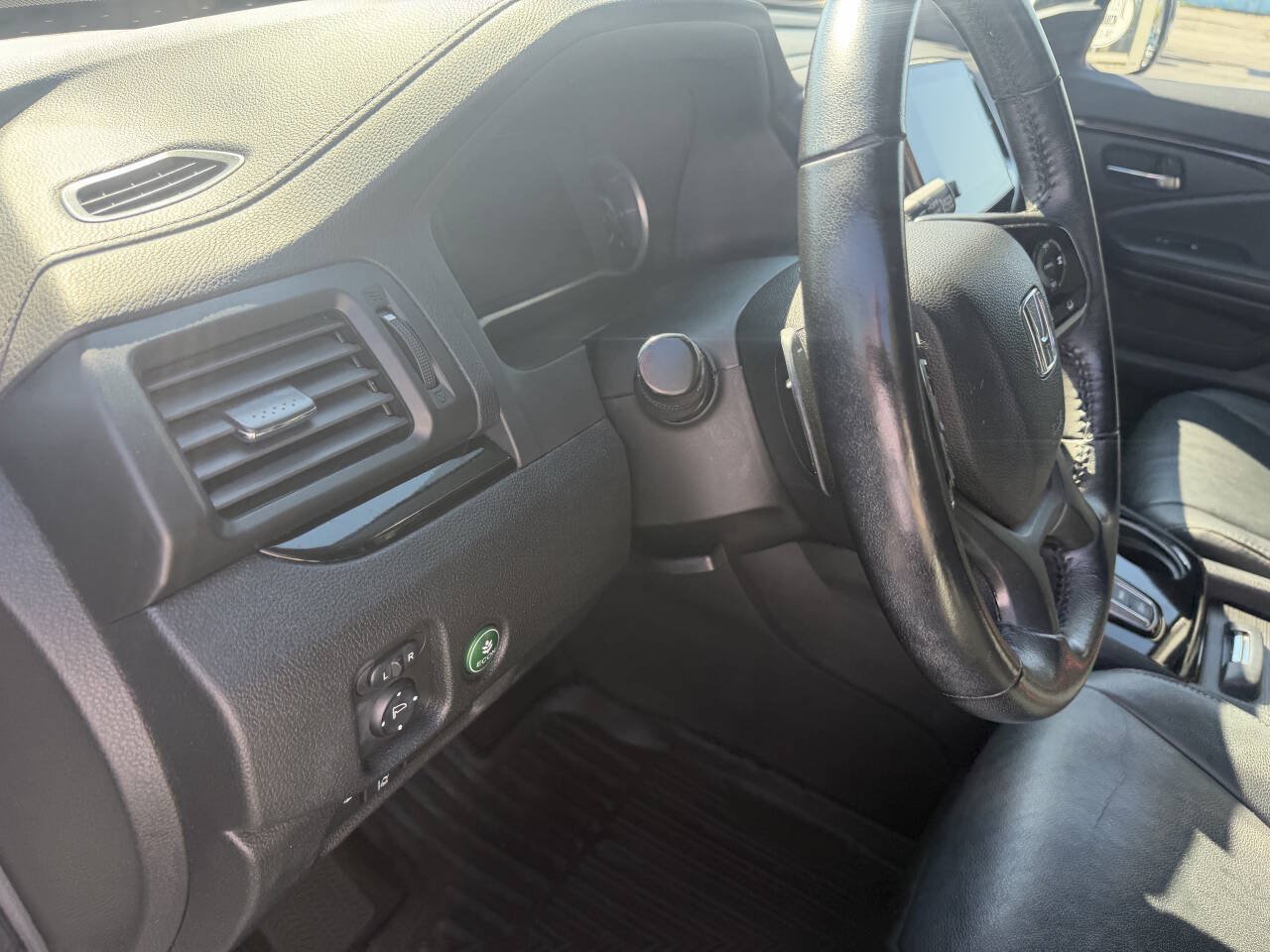Used 2021 Honda Pilot Touring image 14