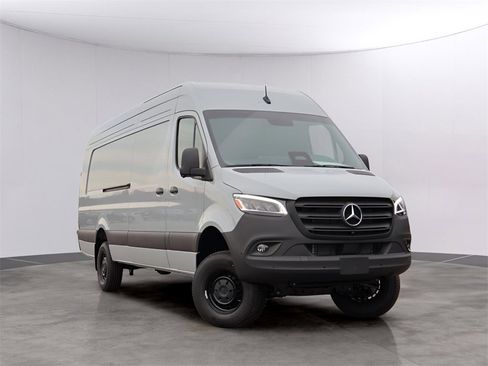 New 2026 Mercedes-Benz Sprinter 2500 image 1