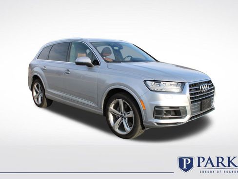 Used 2019 Audi Q7 3.0T Prestige image 1