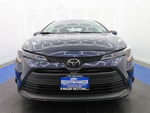 Used 2024 Toyota Corolla LE FWD image 3
