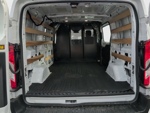 Used 2024 Ford Transit 250 w/ Exterior Upgrade Package image 22