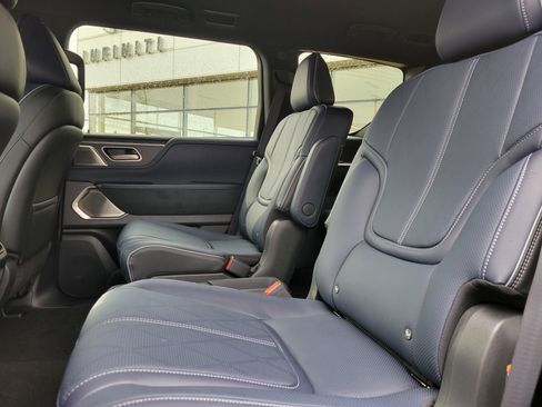 New 2026 INFINITI QX80 4WD image 28