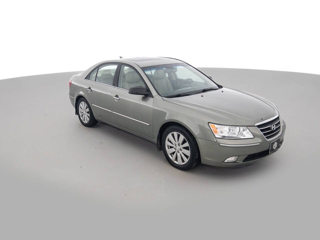 Used 2010 Hyundai Sonata Limited FWD image 3
