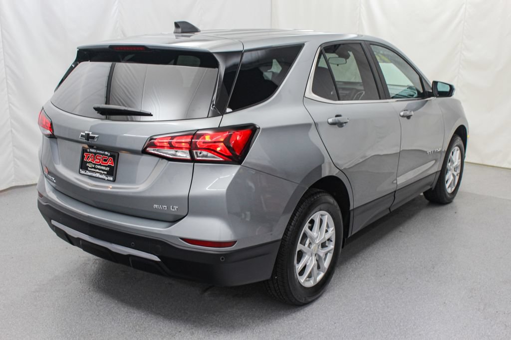 Used 2023 Chevrolet Equinox LT AWD/4WD image 12