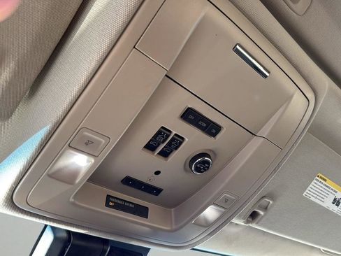 Used 2016 Chevrolet Tahoe LTZ image 23