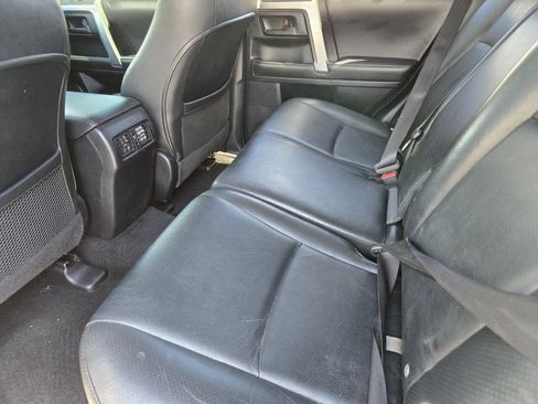 Used 2011 Toyota 4Runner Limited AWD/4WD image 31