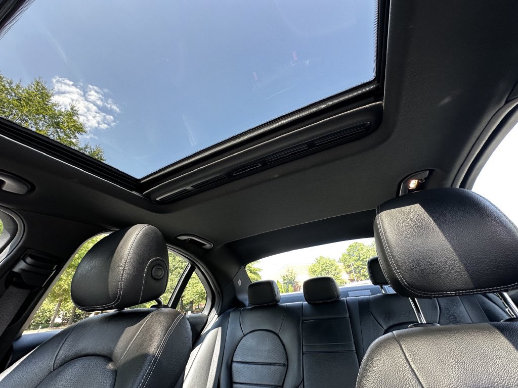 Used 2020 Mercedes-Benz C 300 Sedan image 33