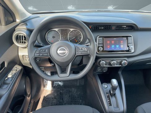 New 2025 Nissan Kicks Play S image 25