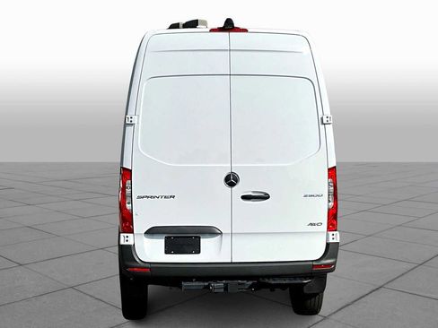 New 2025 Mercedes-Benz Sprinter 2500 image 4