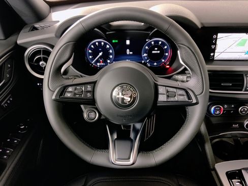 New 2025 Alfa Romeo Stelvio Sprint w/ Convenience Package image 23