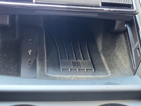 Certified 2025 Porsche Panamera 4 AWD/4WD image 39