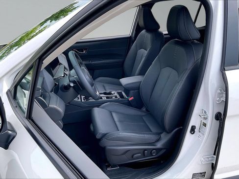 Certified 2026 Subaru Outback Touring AWD/4WD image 26