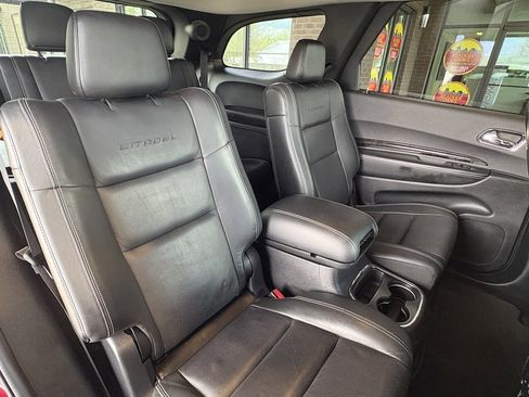 Used 2017 Dodge Durango Citadel w/ Premium Entertainment Group image 32