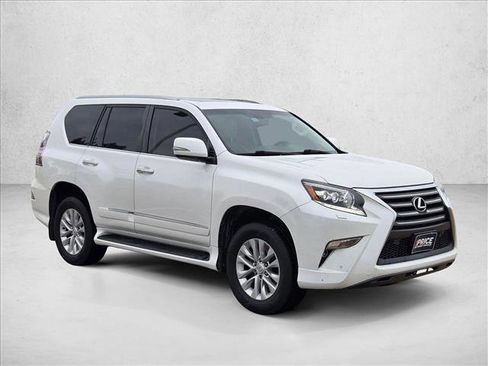 Used 2017 Lexus GX 460 Premium w/ Premium Package AWD/4WD image 3