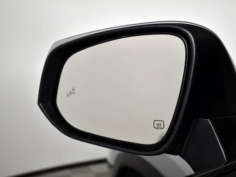 Certified 2022 Toyota Highlander LE image 30