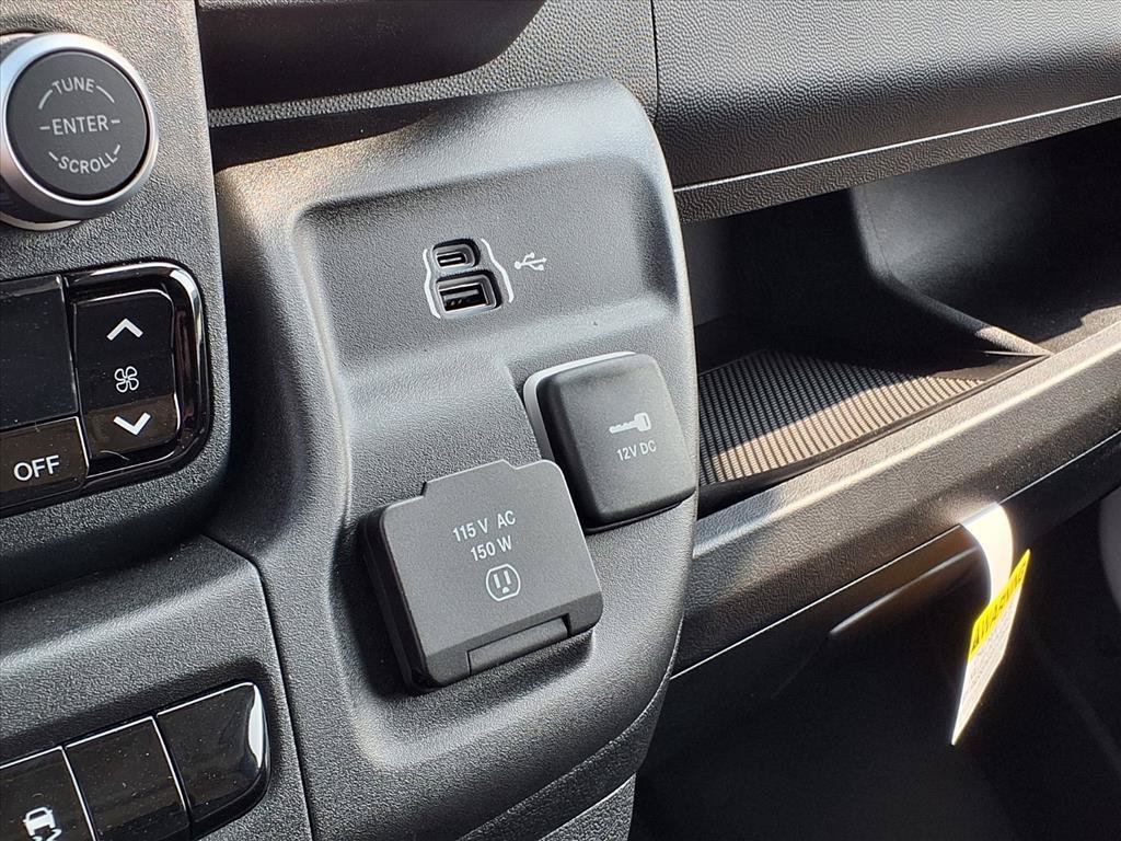 New 2026 RAM ProMaster 3500 w/ Convenience Group FWD image 17