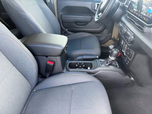 New 2026 Jeep Gladiator Sport image 11