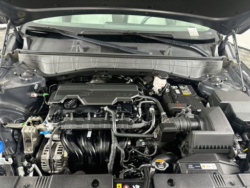 Used 2025 Hyundai Kona SEL FWD image 34