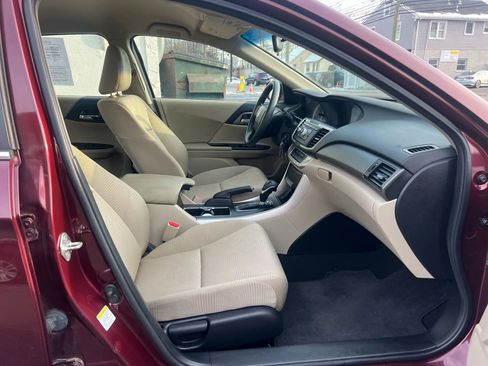 Used 2014 Honda Accord LX image 26