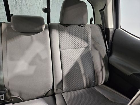 Used 2020 Toyota Tacoma SR5 image 14