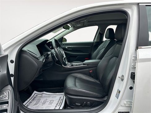 Used 2023 Hyundai Sonata Limited image 9