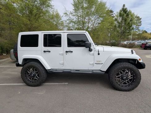 Used 2012 Jeep Wrangler Unlimited Sahara w/ Dual Top Group image 2